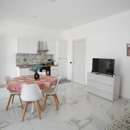 Luxhome Отель типа 