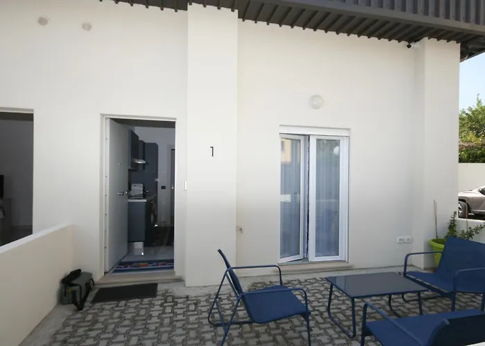 Luxhome 住宿加早餐酒店