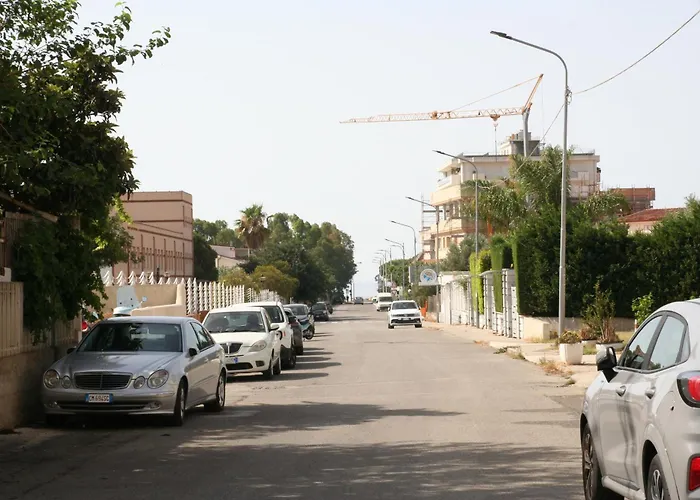 Luxhome 住宿加早餐酒店 4*