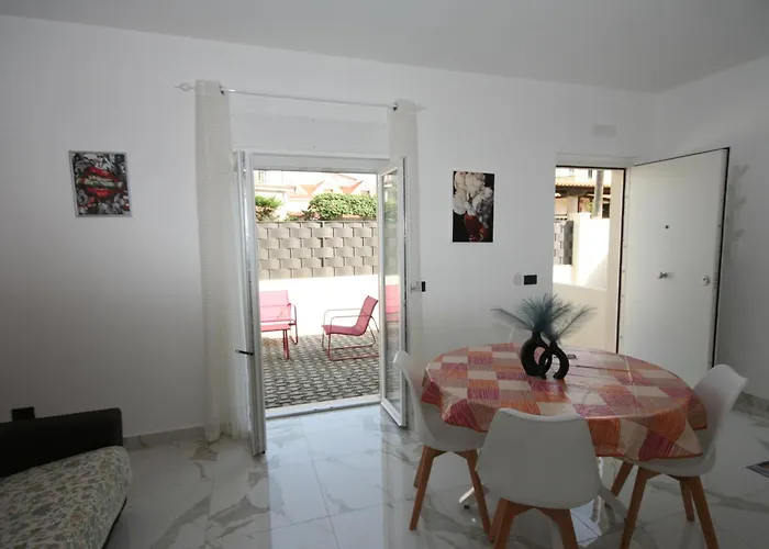 住宿加早餐酒店 Luxhome 卡坦扎罗